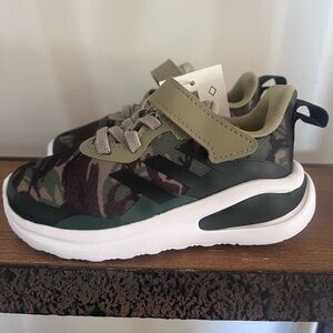 BNWT! Toddler Adidas Running Shoes.